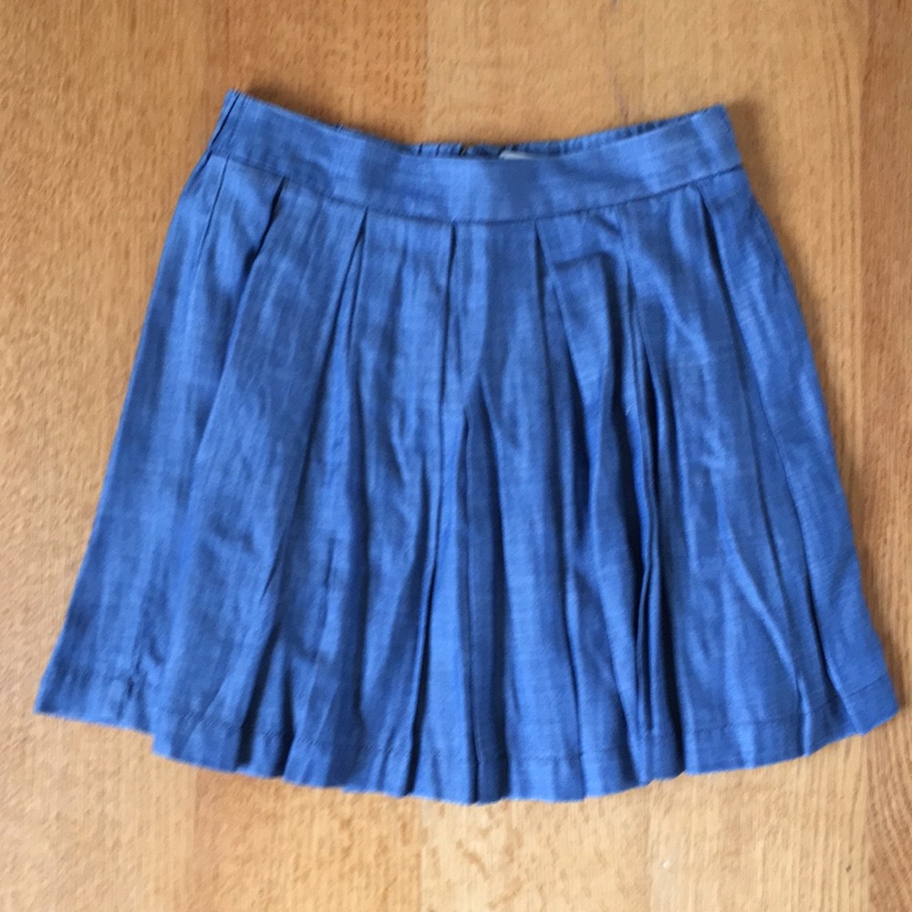FINAL SALE Pleated skirt